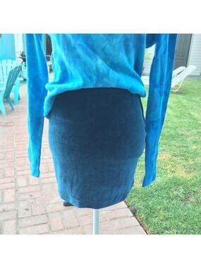 NWT Y2K BCBGENERATION TEAL STRETCH VELVET MINI SKIRT S